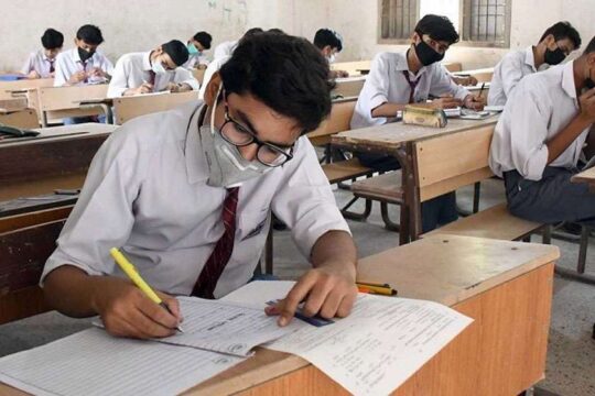 جہلم میں میٹرک کا آج کا پرچہ ہوا ملتوی