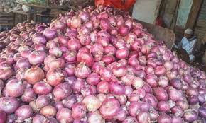 کراچی سبزی منڈی میں پیاز کی قیمتوں کو پر لگ گئے