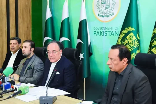 این ایف سی اجلاس۔ وفاق کا صوبوں سے اہم اخراجات میں حصہ ڈالنے کا مطالبہ