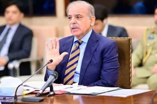 پی ٹی آئی سے مذاکرات میں بلیک میلنگ قبول نہیں ہوگی:وزیراعظم
